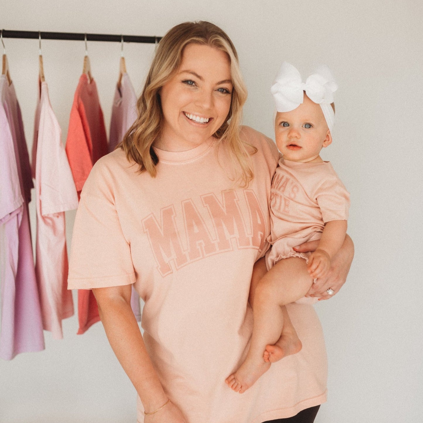 Mama Peachy Tee (Custom Text Color)