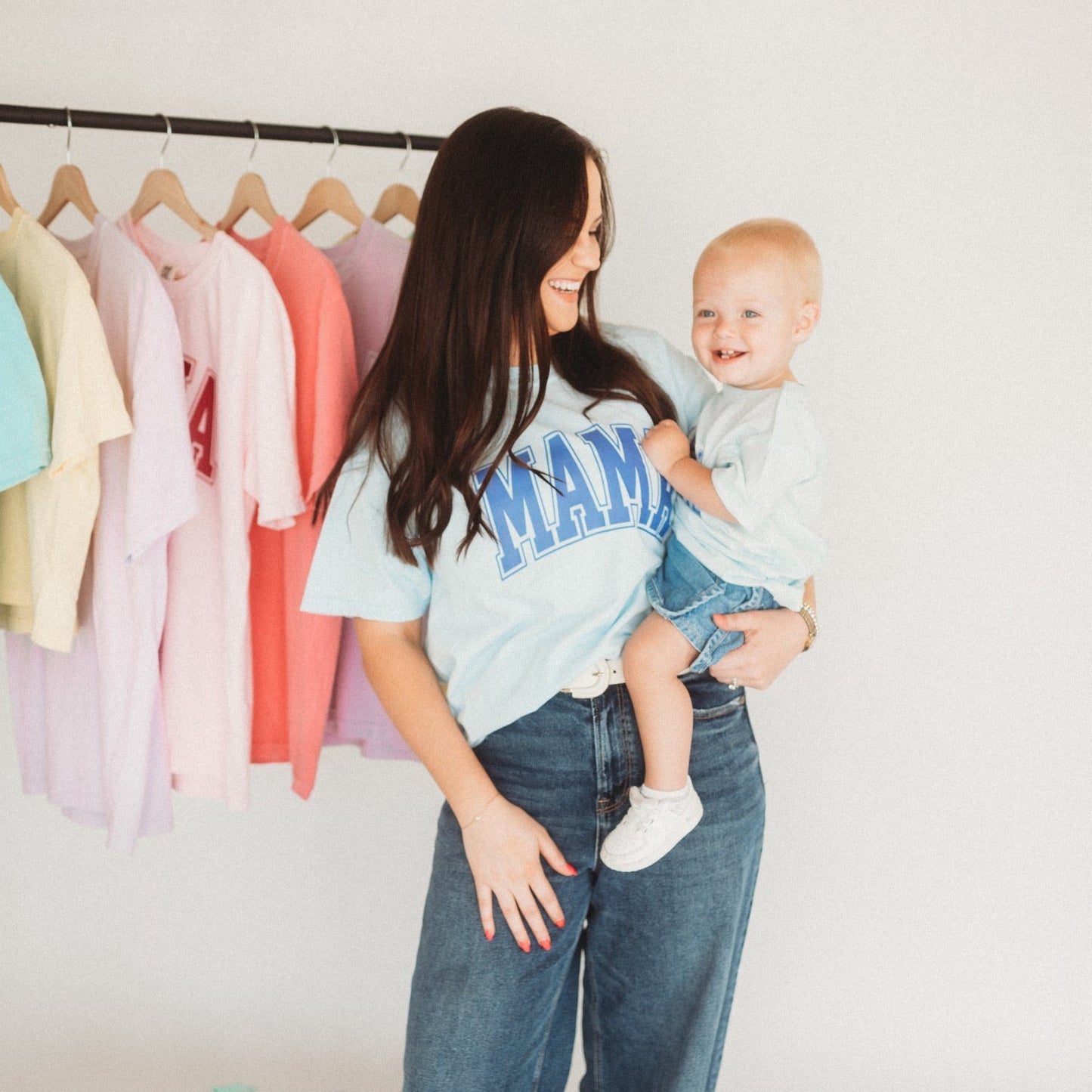 Mama Chambray Blue Tee (Custom Text Color)