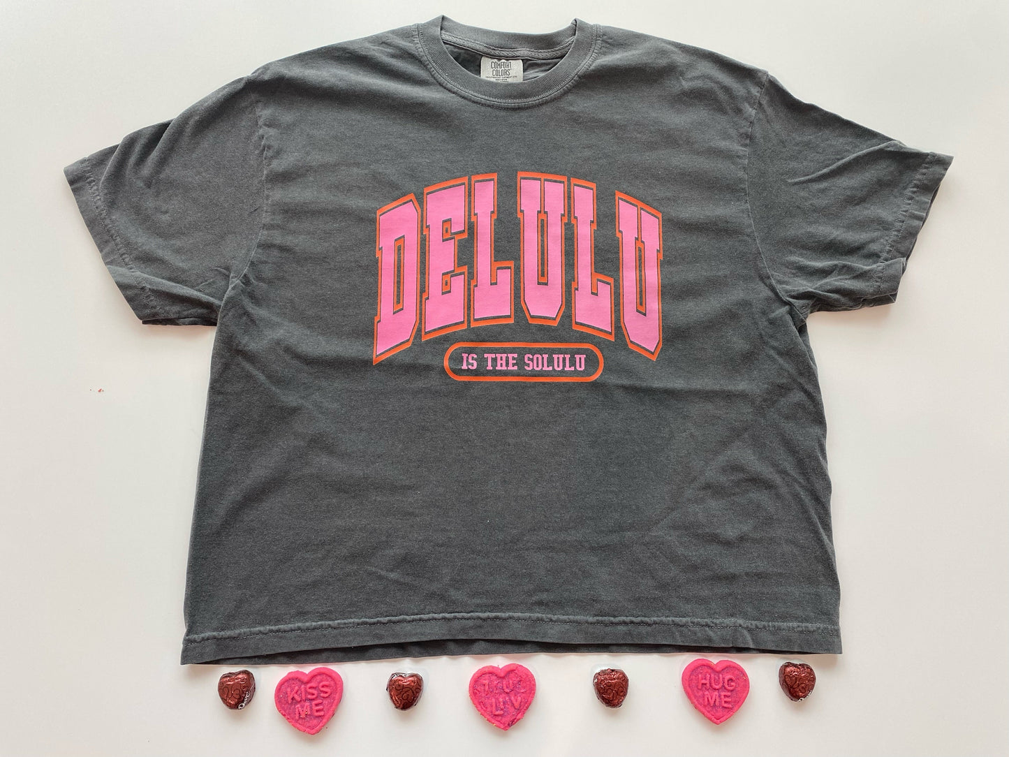 Delulu Tee & Crew