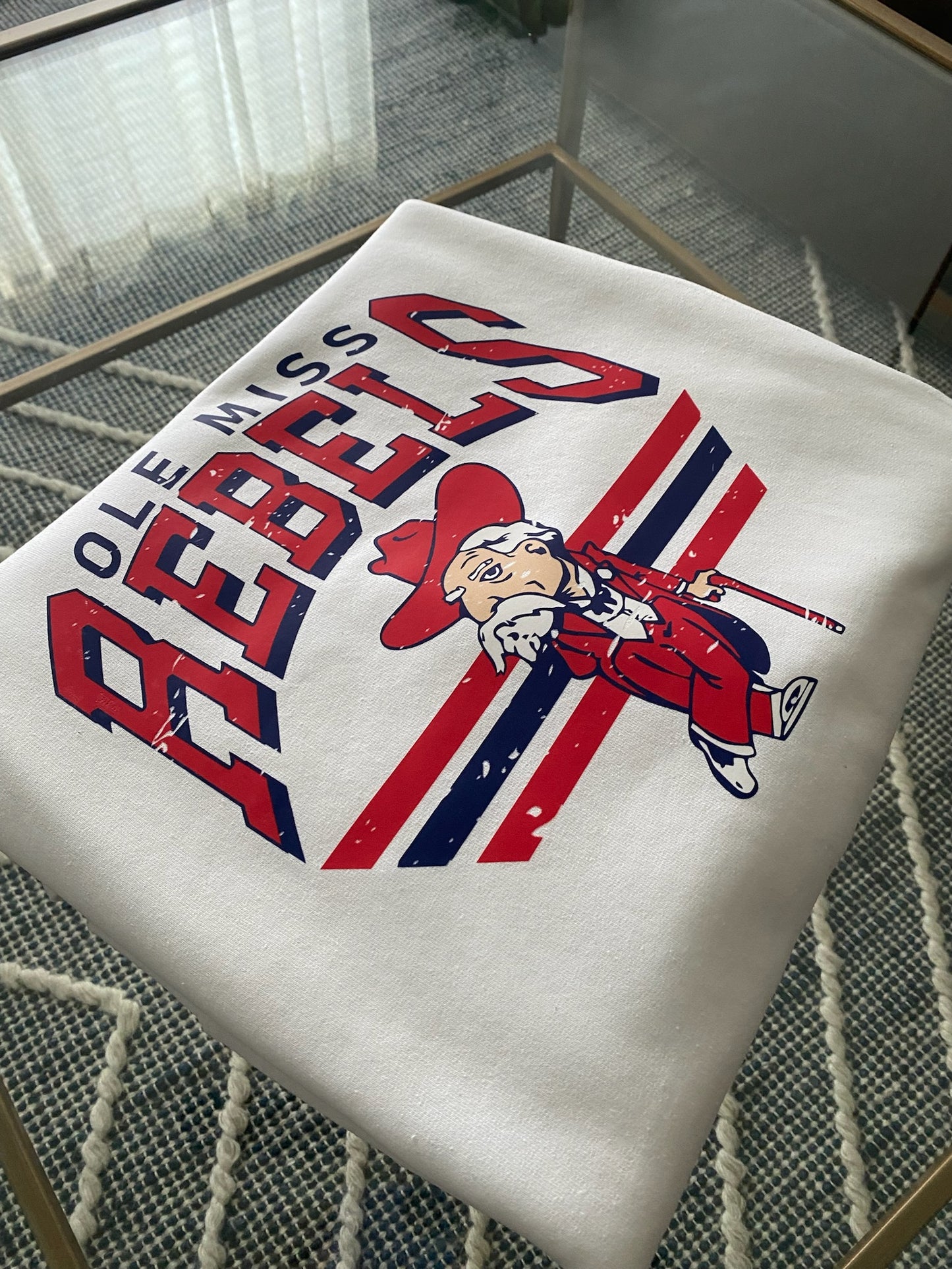 Ole Miss Rebels Tee & Crew